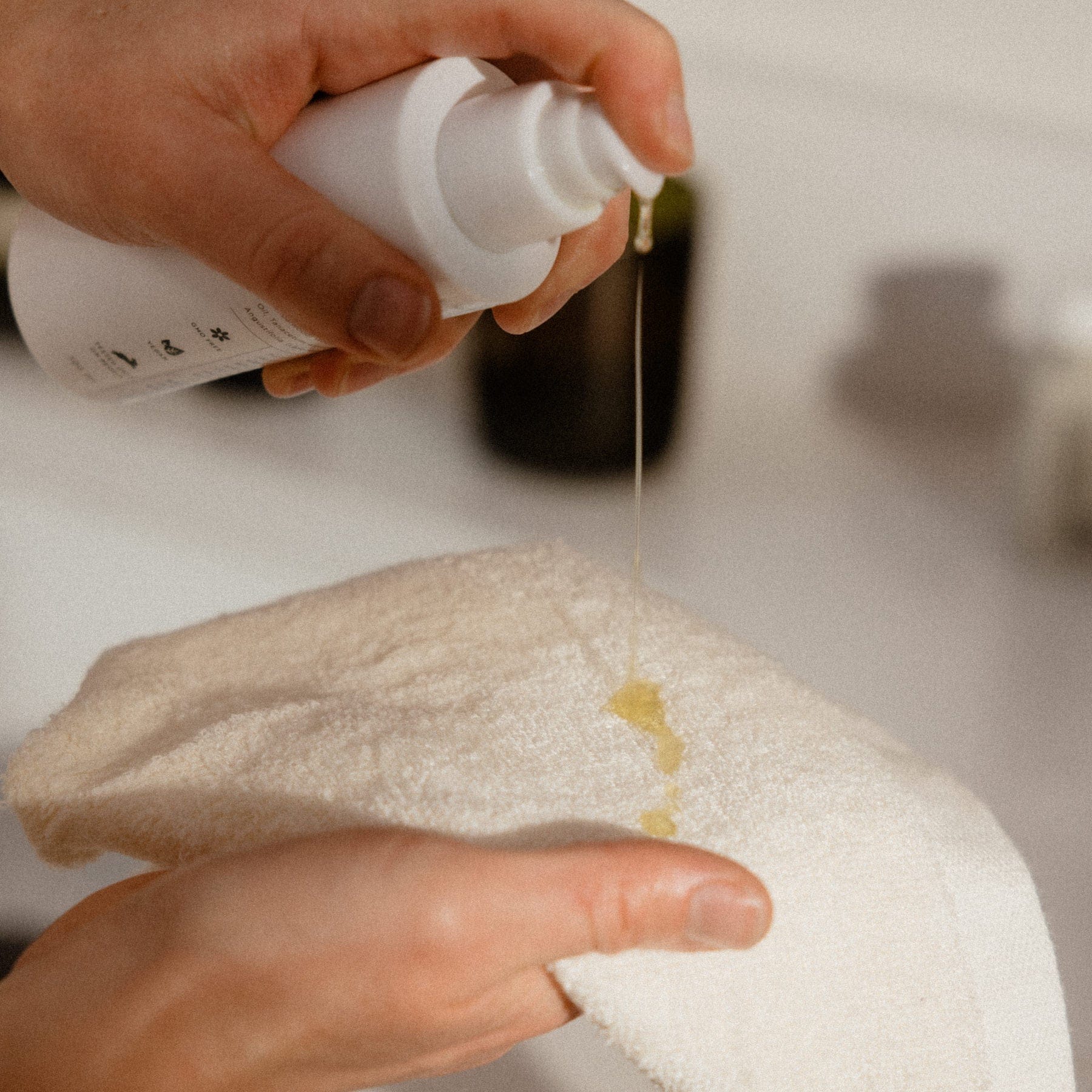 Transformative Cleansing Oil - Image 7
